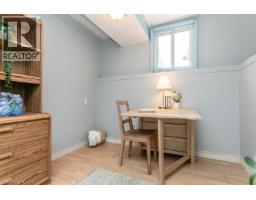 528 WHITELAW Road - 36