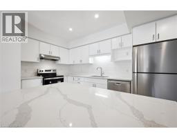 44 URBANE Boulevard - 8