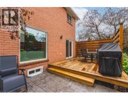 35 COWAN Boulevard - 37