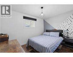 50 PATIENCE Crescent - 20