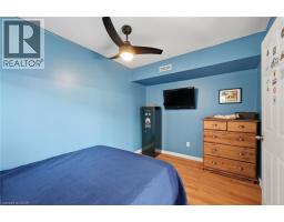 50 PATIENCE Crescent - 33