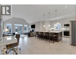 43 FREURE Drive - 11