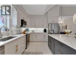 43 FREURE Drive - 14