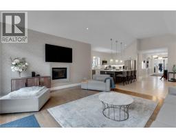 43 FREURE Drive - 19