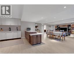 43 FREURE Drive - 37