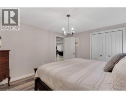 43 FREURE Drive - 39