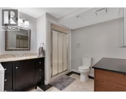 43 FREURE Drive - 40