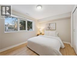 204 CEDARBRAE Avenue - 26