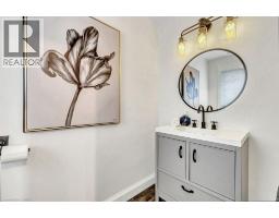 62 TOTTENHAM Street - 12