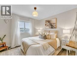 62 TOTTENHAM Street - 32