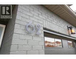 62 TOTTENHAM Street - 6