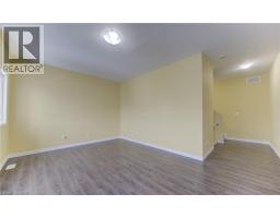 40 RED CLOVER Crescent - 26