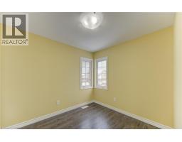 40 RED CLOVER Crescent - 30