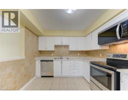 40 RED CLOVER Crescent - 9