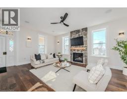 44 HOPE Street W - 8