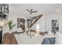 44 HOPE Street W - 9