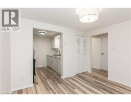 279 SANDOWNE Drive UnitNo. 7 - 14