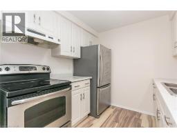 279 SANDOWNE Drive UnitNo. 7 - 17