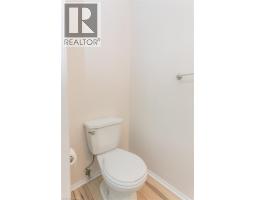 279 SANDOWNE Drive UnitNo. 7 - 22