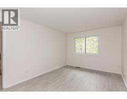 279 SANDOWNE Drive UnitNo. 7 - 30