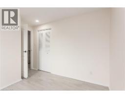 279 SANDOWNE Drive UnitNo. 7 - 35