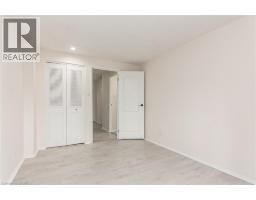 279 SANDOWNE Drive UnitNo. 7 - 38