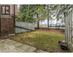 279 SANDOWNE Drive UnitNo. 7 - 40