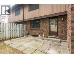 279 SANDOWNE Drive UnitNo. 7 - 43