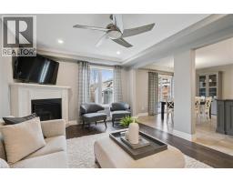 75 WOODBERRY Crescent - 11