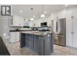 75 WOODBERRY Crescent - 13