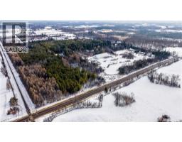 3907 WELLINGTON 35 Road - 3