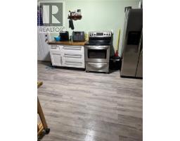 162 N BROCK Street N - 7