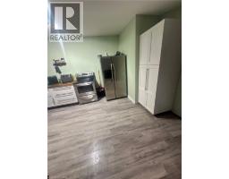 162 N BROCK Street N - 8