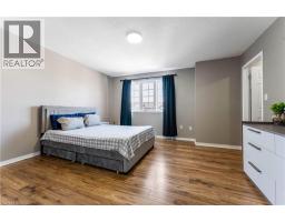 160 PROSPERITY Drive - 16