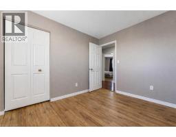 160 PROSPERITY Drive - 26