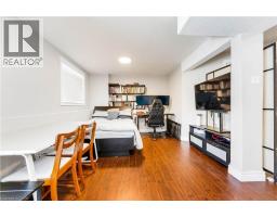 160 PROSPERITY Drive - 32