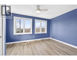 48 MARKLE Crescent - 34