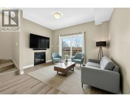 48 MARKLE Crescent - 4