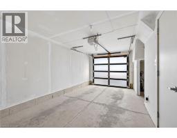 48 MARKLE Crescent - 45