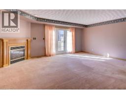 42 DONLY Drive S UnitNo. 2 - 10