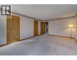 42 DONLY Drive S UnitNo. 2 - 15