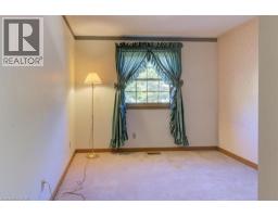 42 DONLY Drive S UnitNo. 2 - 20