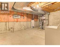 42 DONLY Drive S UnitNo. 2 - 28