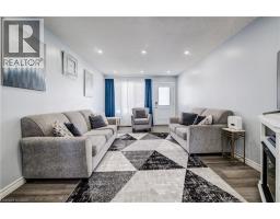 52 UXBRIDGE Crescent - 4