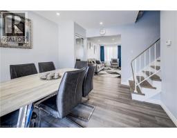 52 UXBRIDGE Crescent - 9