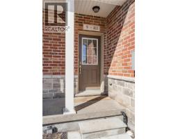 403 WESTWOOD Drive UnitNo. 9 - 7