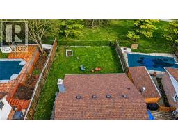 86 CARLYLE Drive - 27