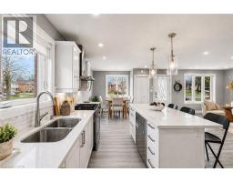 86 CARLYLE Drive - 8