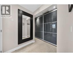 79 HANDORF Drive - 25