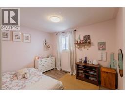 13 RIDGEWAY Avenue - 17